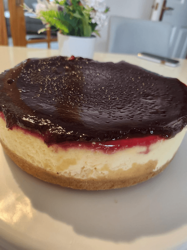 Cheese Cake – 8 Servings